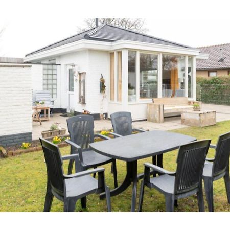 Quiet Location Yet Close To The Beach And Center Large Enclosed Garden Renesse Dış mekan fotoğraf