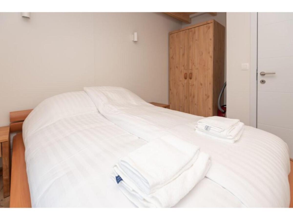 Quiet Location Yet Close To The Beach And Center Large Enclosed Garden Renesse Dış mekan fotoğraf